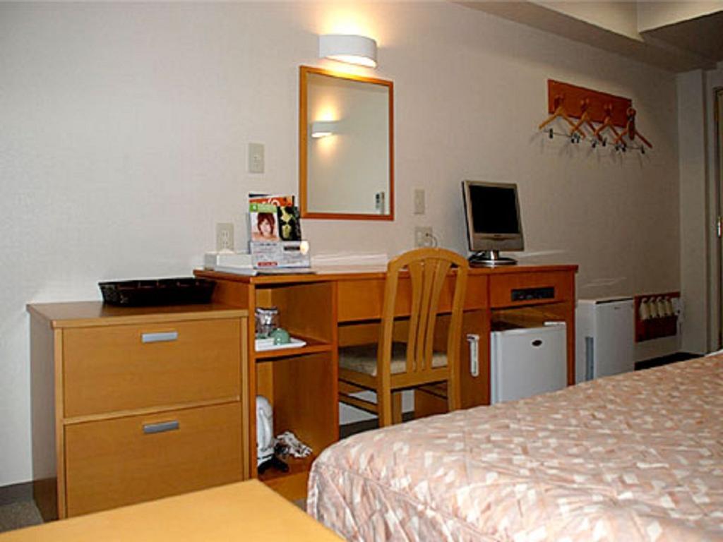 Best Inn Uozu Номер фото
